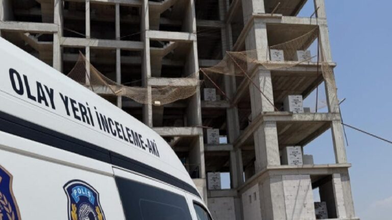 Aydın'da 8. kattan düşen 44 yaşındaki inşaat işçisi hayatını kaybetti!