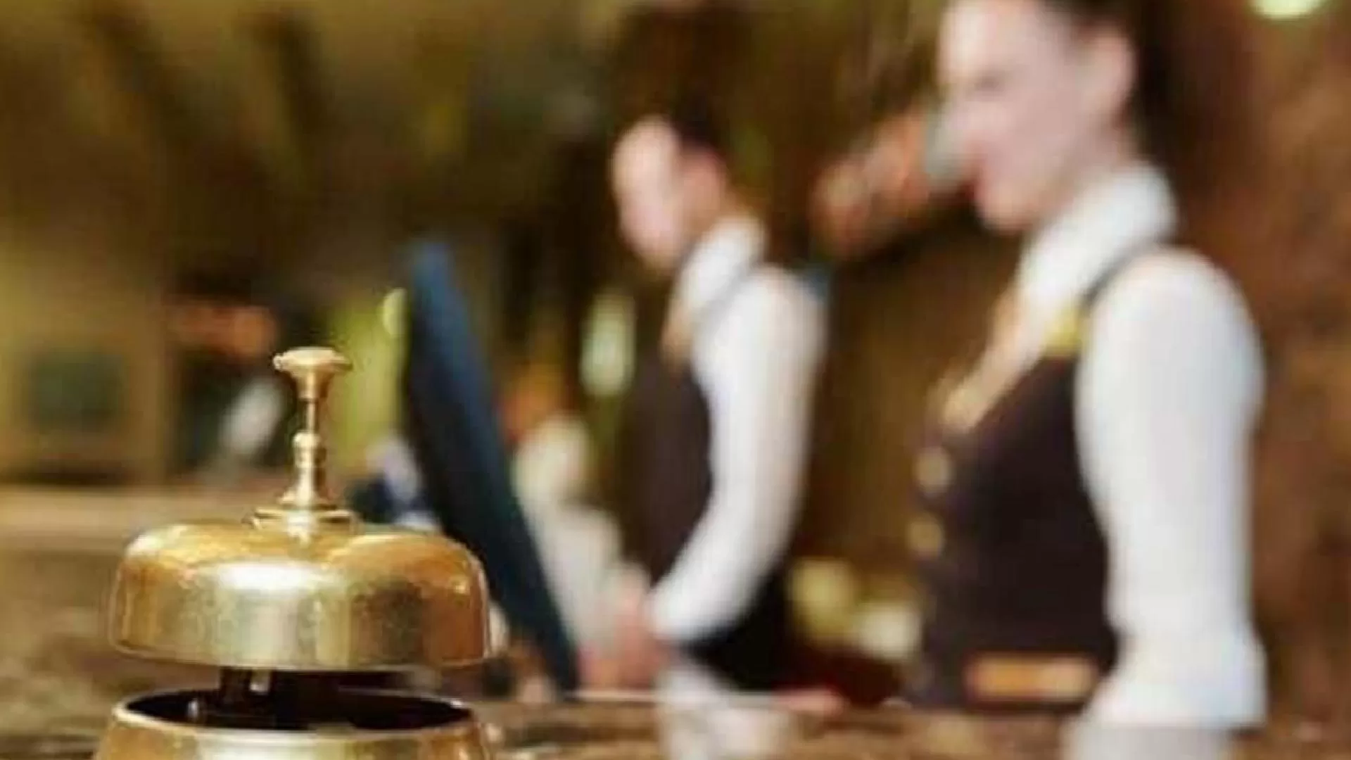 Turizm sektörüne kölelik düzeni geldi! 10 gün çalış, 1 gün tatil yap...