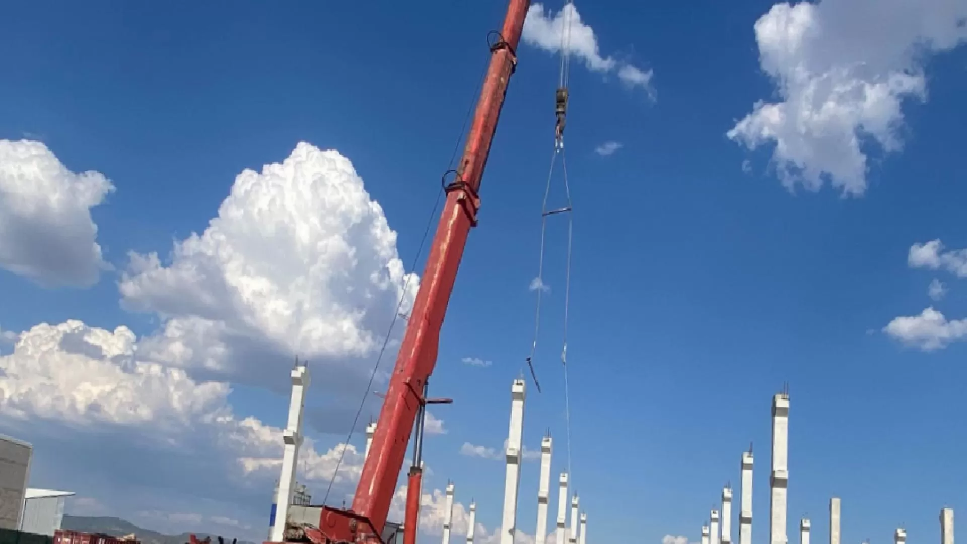 Ankara'da inşaatta beton kolonun altında kalan 20 yaşındaki işçi hayatını kaybetti