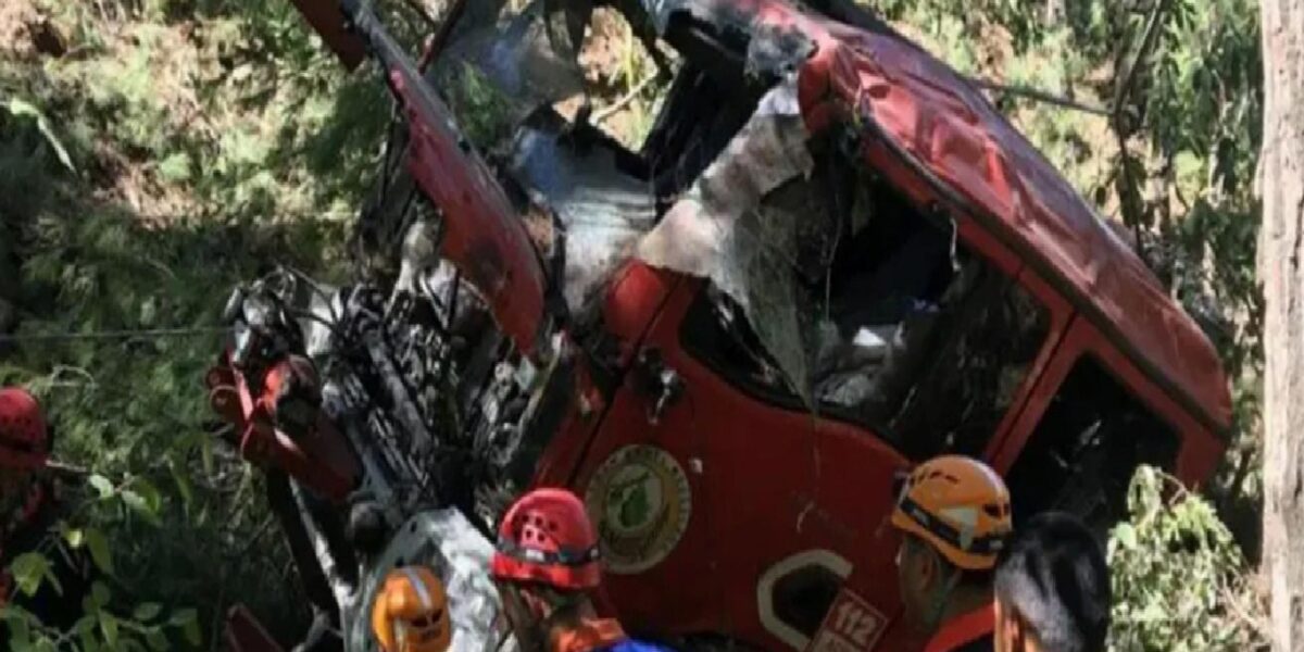 Osmaniye yangınında 20 yaşındaki arazöz işçisi hayatını kaybetti