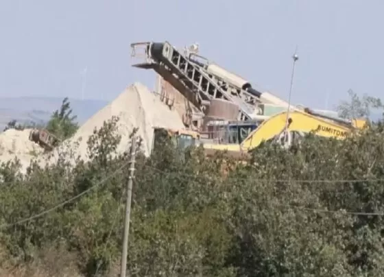 Silivri'de kum ocağında göçük: 1 işçi hayatını kaybetti