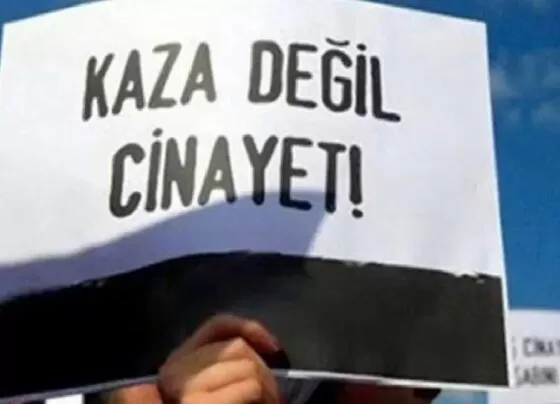 Alanya'da devrilen forkliftin altında kalan 57 yaşındaki işçi hayatını kaybetti