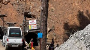 Denizli'de krom madeni göçüğünde 41 yaşındaki işçi yaşamını kaybetti