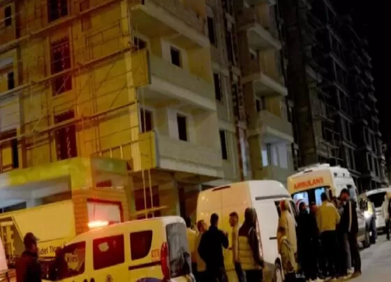 Erzurum'da 50 yaşındaki inşaat işçisi 7. kattan düşerek hayatını kaybetti