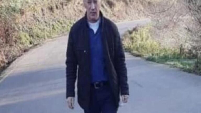 Zonguldak'ta çöp kamyonundan düşen 51 yaşındaki işçi hayatını kaybetti 6 Zonguldak'ta çöp kamyonundan düşen 51 yaşındaki işçi hayatını kaybetti
