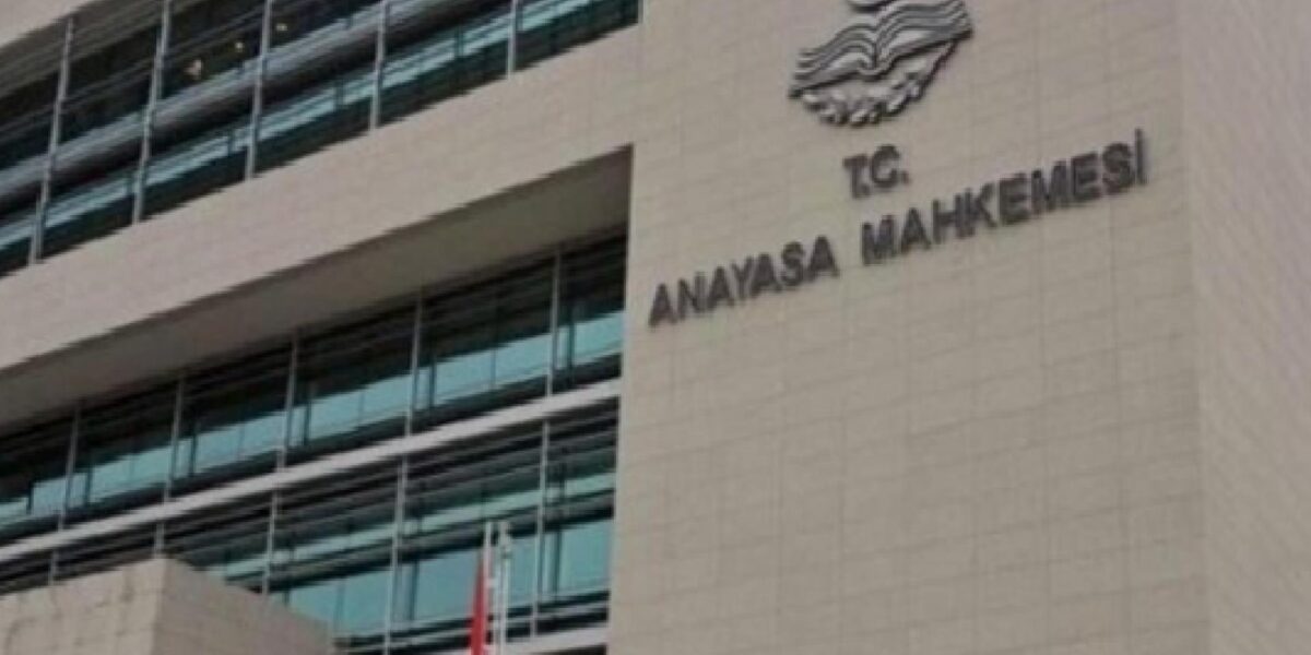 İşe iade davalarında AYM'den kritik karar 3