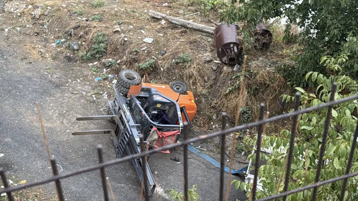 İstanbul'da forkliftin altında kalan 18 yaşındaki işçi yaşamını kaybetti