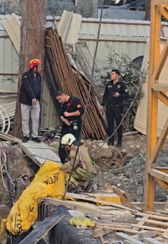 Kadıköy'de 60 yaşındaki işçi inşaatta yüksekten düşerek can verdi