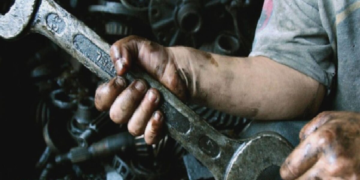 Tekirdağ’da 16 yaşındaki genç işçi, çalıştığı fabrikada yanarak öldü!