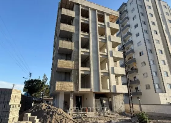 Adana'da inşaatın 4. katından düşen 45 yaşındaki işçi hayatını kaybetti