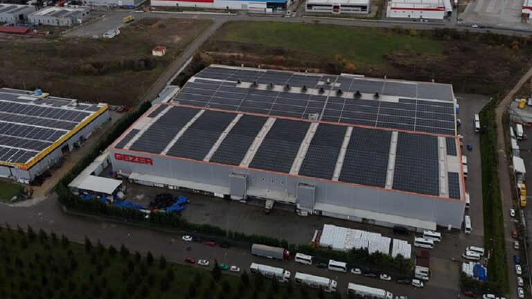 Gezer Fabrikası'nda işçiler iş bıraktı