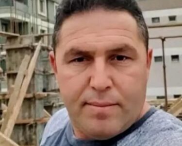 İzmir'de inşaattan düşen 49 yaşındaki işçi hayatını kaybetti 1