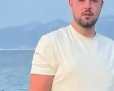 İzmir’de yüksekten düşen 22 yaşındaki işçi hayatını kaybetti