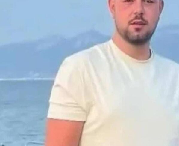 İzmir’de yüksekten düşen 22 yaşındaki işçi hayatını kaybetti