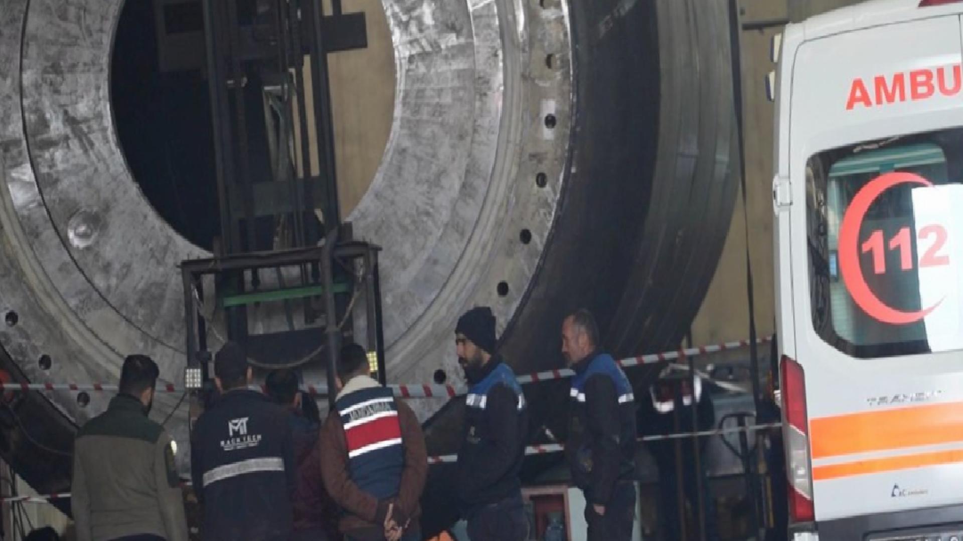 Kırıkkale’de 3 tonluk sacın altında kalan 2 işçi hayatını kaybettié