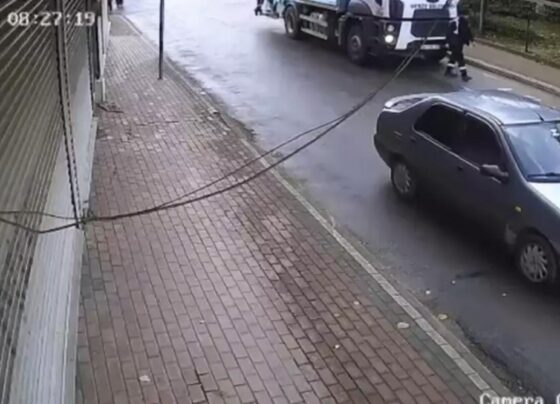 Kocaeli'nde çöp kamyonunun altında kalan 45 yaşındaki işçi hayatını kaybetti