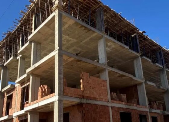 Mardin'de inşaattan düşen 52 yaşındaki işçi hayatını kaybetti