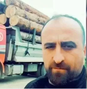 Artvin'de devrilen ağacın altında kalan 42 yaşındaki orman işçisi hayatını kaybetti