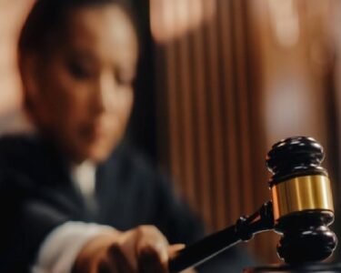 Yargıtay'dan emsal karar: "İşçi zamdan yararlanır"