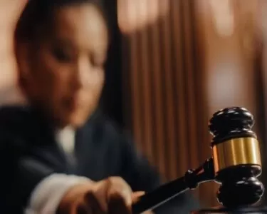 Yargıtay'dan emsal karar: "İşçi zamdan yararlanır"