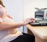 Tüm çalışan kadınları kapsayacak doğum izni 24 haftaya çıkıyor