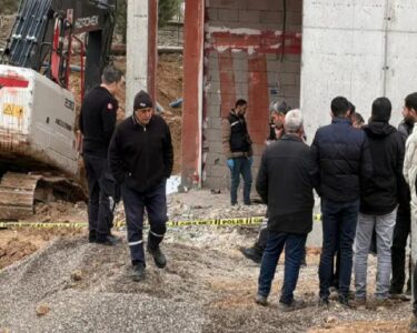 Adıyaman'da iş makinesiyle duvar arasında sıkışan işçi hayatını kaybetti!