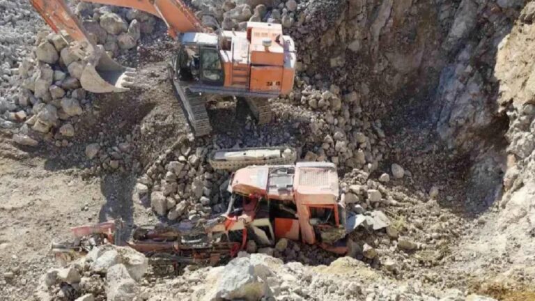 Ankara'da taş ocağında yaşanan iş kazasında yaralanan 53 yaşındaki işçi hayatını kaybetti 5 Ankara'da taş ocağında yaşanan iş kazasında yaralanan 53 yaşındaki işçi hayatını kaybetti 2