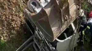 Devrilen forkliftin altında kalan 28 yaşındaki belediye işçisi hayatını kaybetti