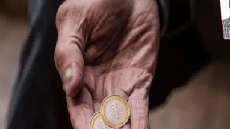 Emekliler düşünsün: Aylıklar açlık sınırının altında kalmaya devam edecek 6 Emekliler düşünsün: Aylıklar açlık sınırının altında kalmaya devam edecek