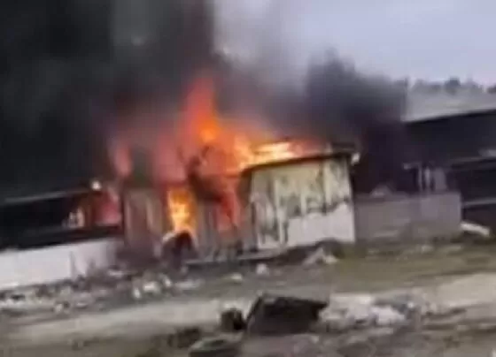 İstanbul Şile'de konteynerde mahsur kalan işçi çıkan yangında yaşamını yitirdi