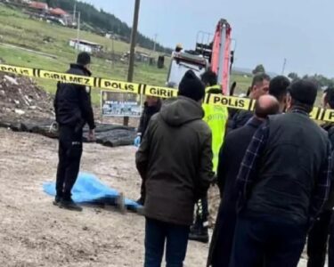 İzmir'de inşaat şantiyesinde iş makinesinin çarptığı 39 yaşındaki işçi hayatını kaybetti