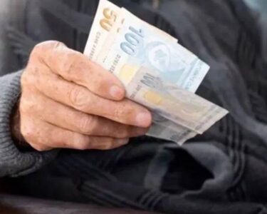 Kimlerin emekli maaşından kesinti yapılacak?