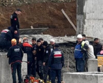 Bursa BESOB'ta tonlarca betonun altında kalan işçi hayatını kaybetti!