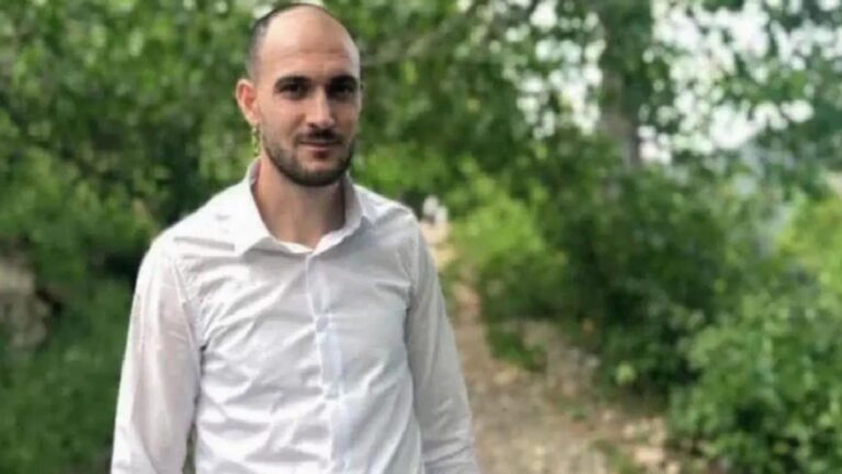 Balıkesir'de maden ocağında üzerine parça düşen 34 yaşındaki işçi hayatını kaybetti 2 Balıkesir'de maden ocağında üzerine parça düşen 34 yaşındaki işçi hayatını kaybetti