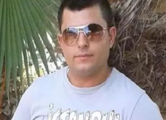 Denizli'de çöp kamyonunun pres kısmına sıkışan 32 yaşındaki işçi hayatını kaybetti