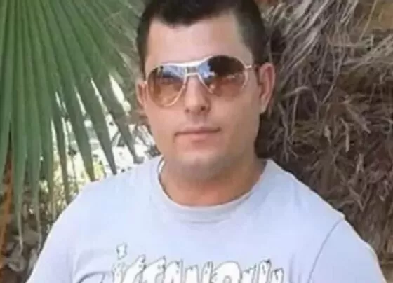 Denizli'de çöp kamyonunun pres kısmına sıkışan 32 yaşındaki işçi hayatını kaybetti