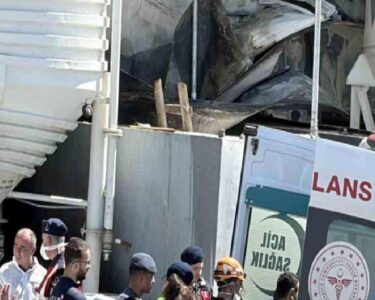 Ankara'da boya fabrikasında çıkan yangında 45 yaşındaki işçi hayatını kaybetti