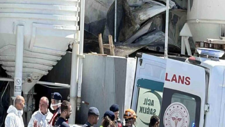 Ankara'da boya fabrikasında çıkan yangında 45 yaşındaki işçi hayatını kaybetti