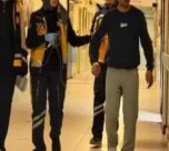 Bursa'da mobilya fabrikasında kesim sırasında ağaç parçası gözüne saplandı 3