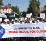 Emekliye 22 bin lira zam umudu! 1