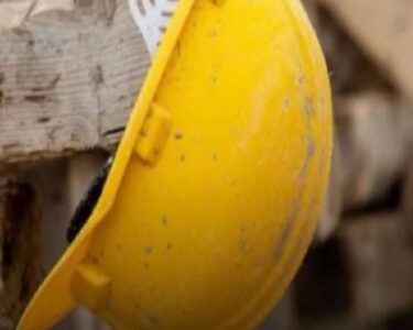 Gaziantep'te göçükte yaralanan işçi yaşamını yitirdi