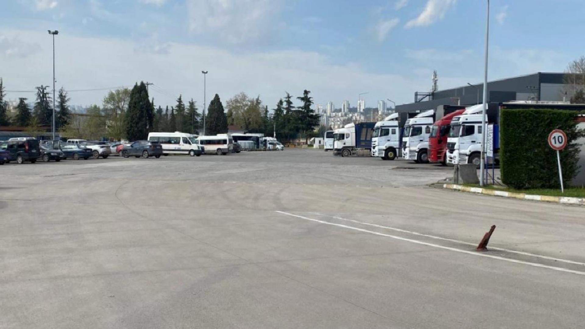 Kocaeli Goodyear fabrikasında 28 yaşındaki işçi makineye sıkışarak hayatını kaybetti