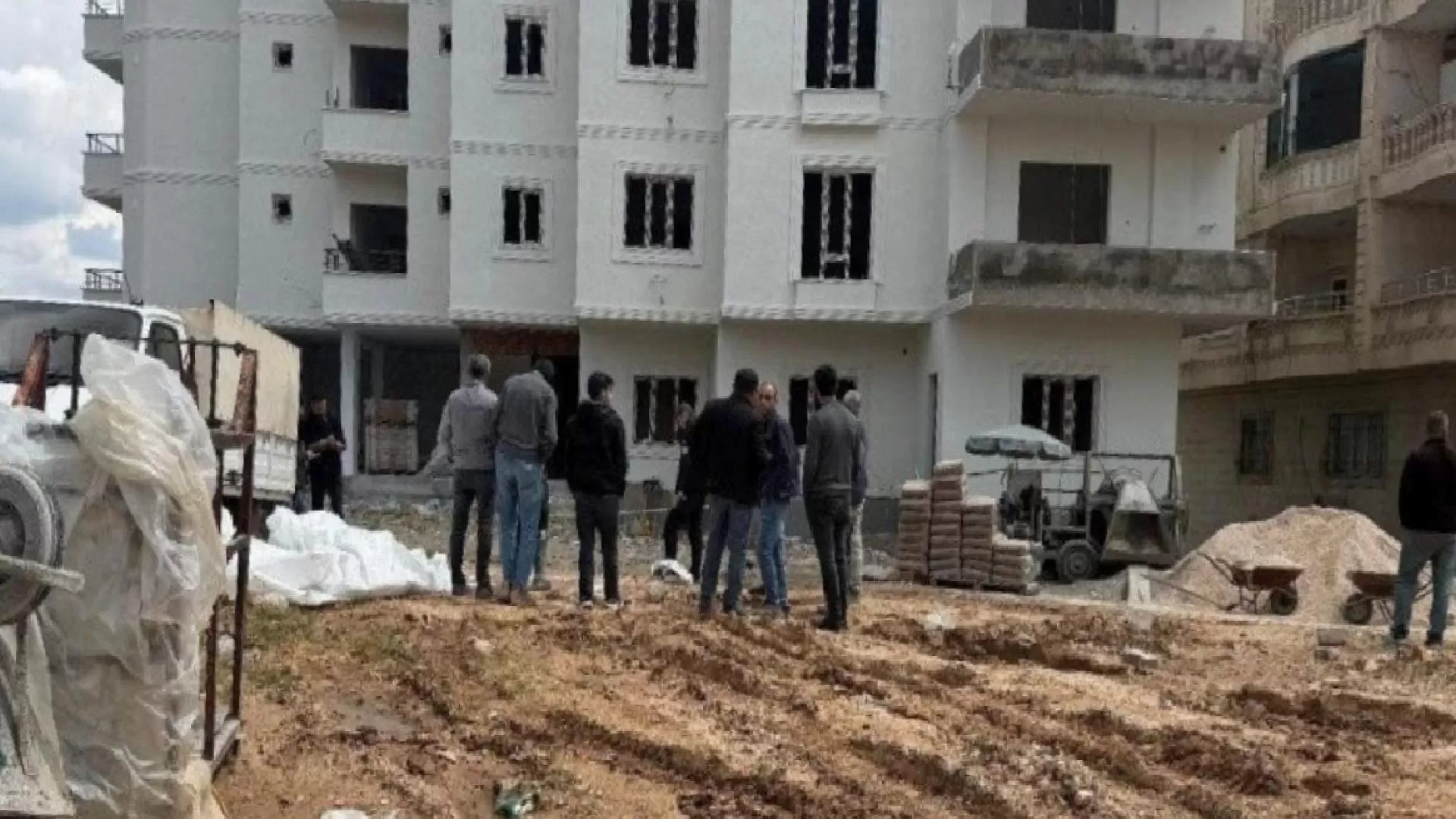 Mardin’de inşaattan düşen 49 yaşındaki işçi hayatını kaybetti