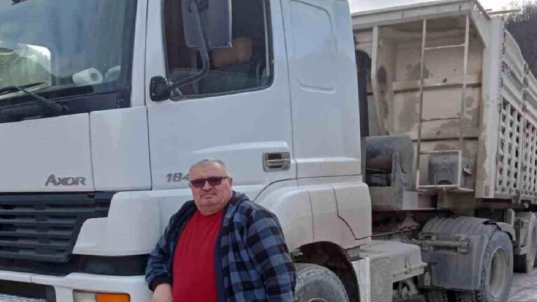 Samsun'da kamyonun altında kalan 66 yaşındaki işçi hayatını kaybetti
