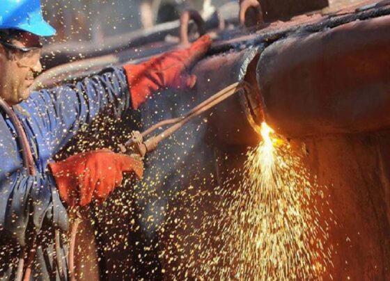 Yargıtay'dan emsal karar: Evde istirahat ettikleri dönemdeki ücret kayıpları işverenden talep edilebilecek