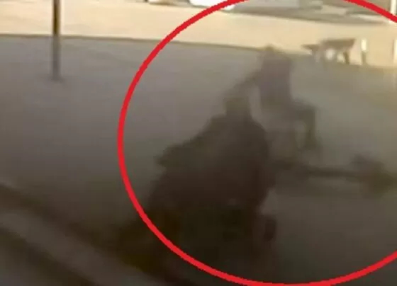 İstanbul Avcılar'da skuterdan düşerek ağır yaralanan belediye işçisi hayatını kaybetti