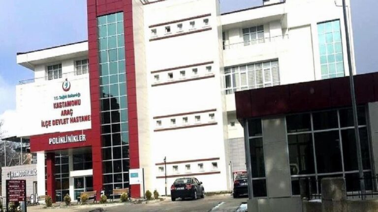 Kastamonu'da kestiği ağacın altında kalan işçi hayatını kaybetti