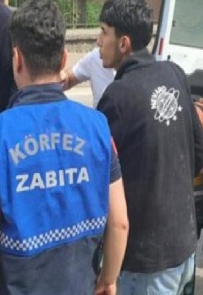 Kocaeli'de inşaatta akıma kapılan işçi yaralandı 1