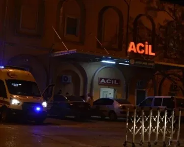 Denizli'de duvar örerken yüksekten düşen 31 yaşındaki işçi hayatını kaybetti
