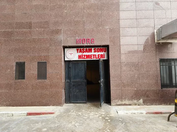 Mardin'de inşaatın 5'inci katındaki iskeleden düşen işçi hayatını kaybetti 3